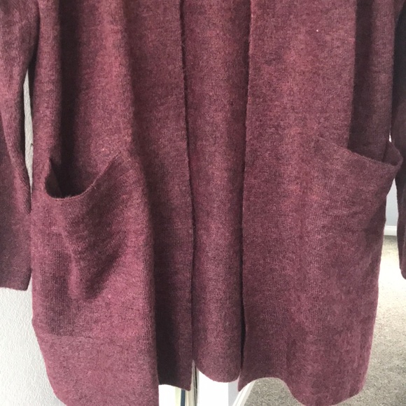 NWT Banana Republic Sweater - Picture 3 of 6